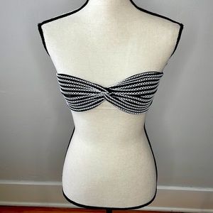 Solid & Striped Knot eyelet bikini top